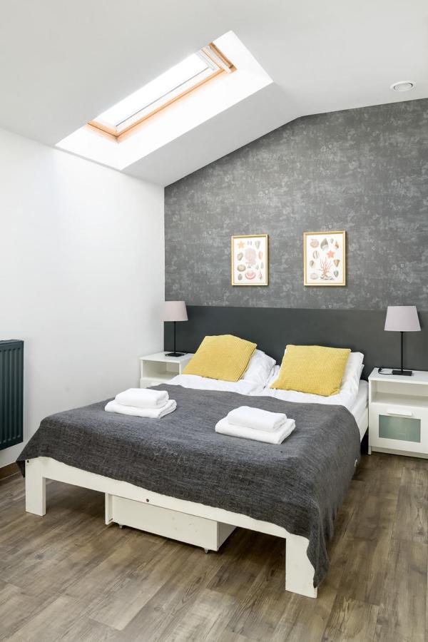 Modern Apartment In The Very Central Location 18 Krakow Luaran gambar